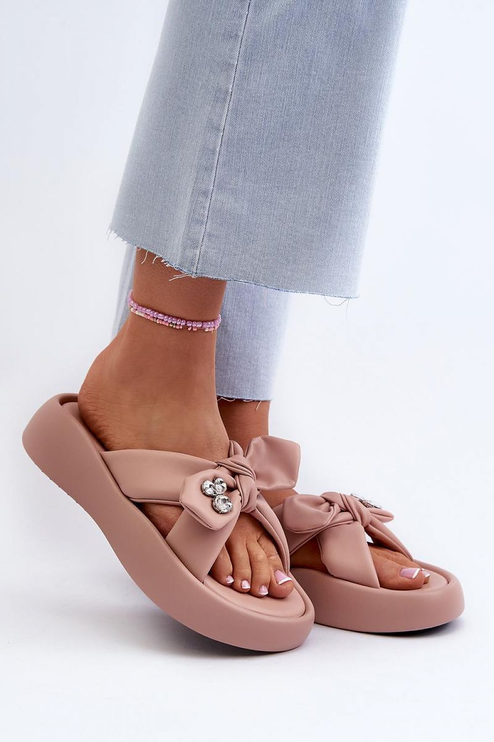 Flip-flops model 196420